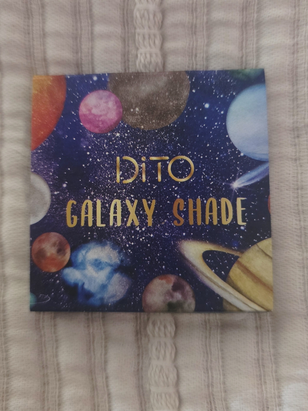 Shimmer Eye Shadow by Dito